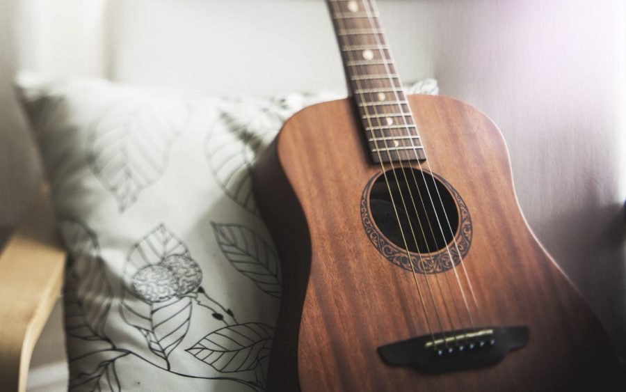 Opieka i konserwacja gitary akustycznej: Długa żywotność instrumentu